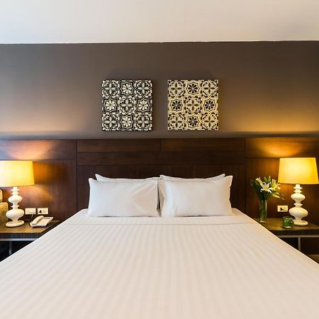 Sea Me Spring Hotel Pattaya Exterior photo