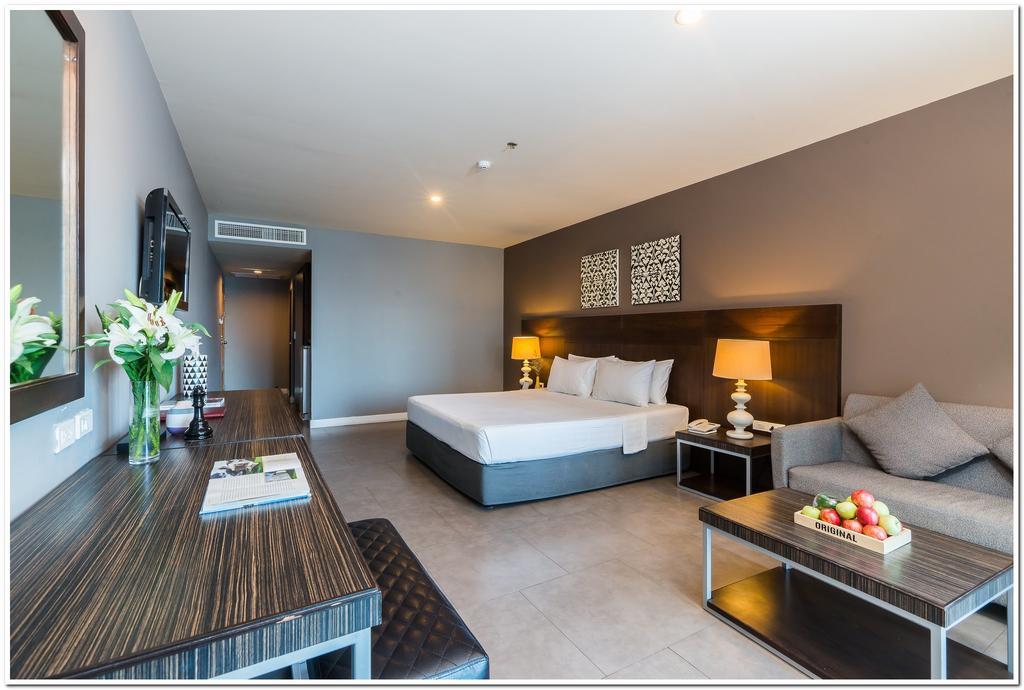 Sea Me Spring Hotel Pattaya Exterior photo