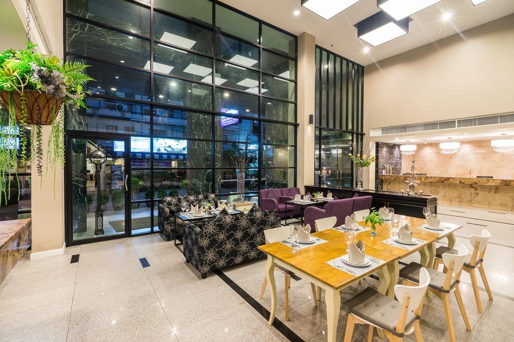 Sea Me Spring Hotel Pattaya Exterior photo