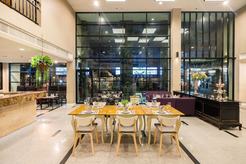 Sea Me Spring Hotel Pattaya Exterior photo