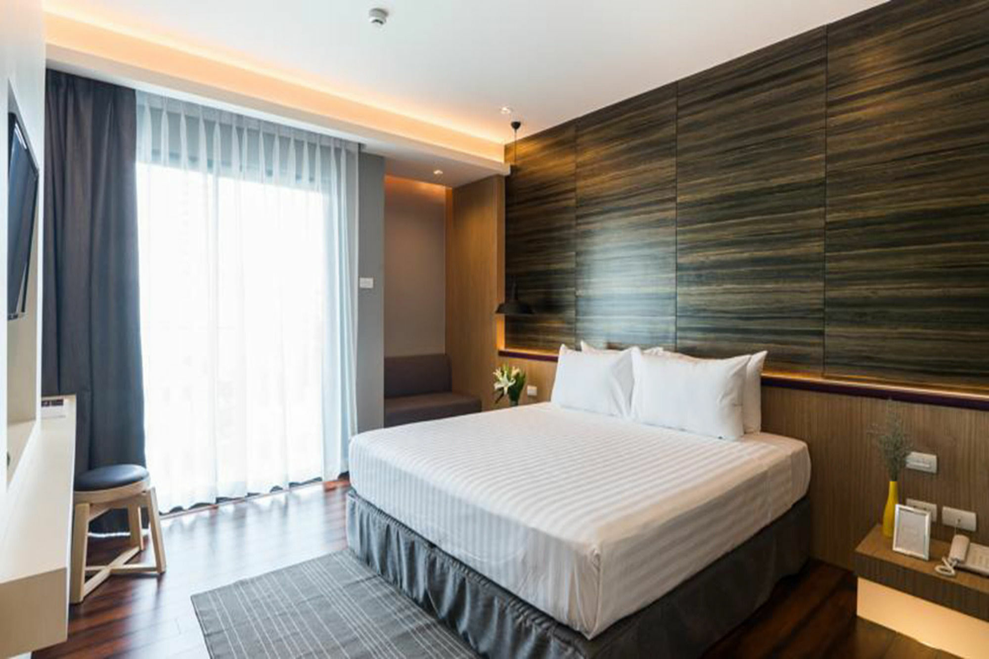 Sea Me Spring Hotel Pattaya Exterior photo