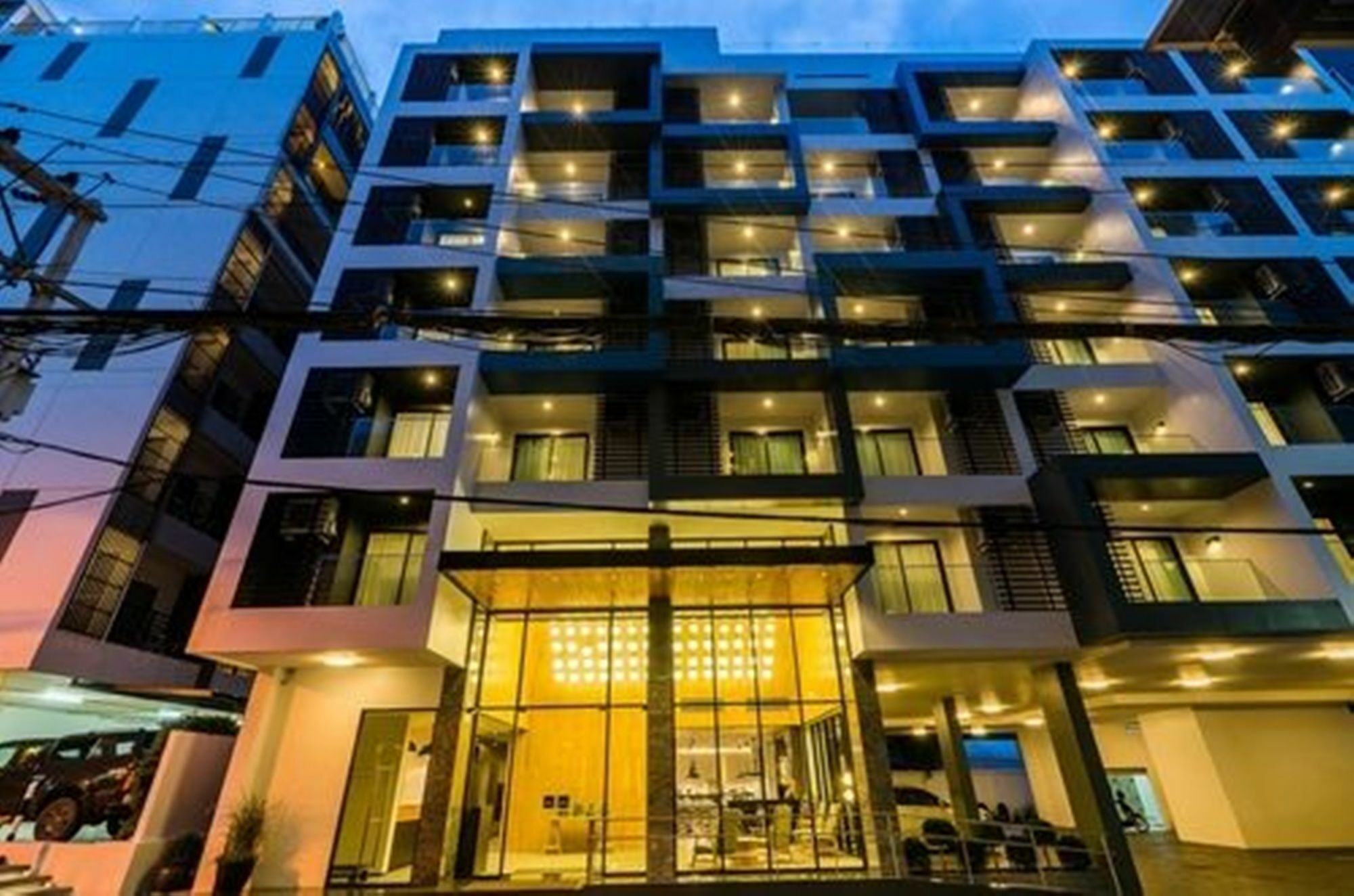 Sea Me Spring Hotel Pattaya Exterior photo